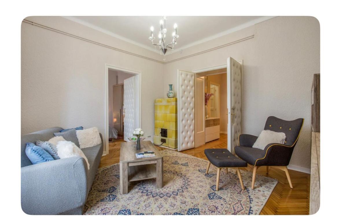 Luxury 8 * Belgrade