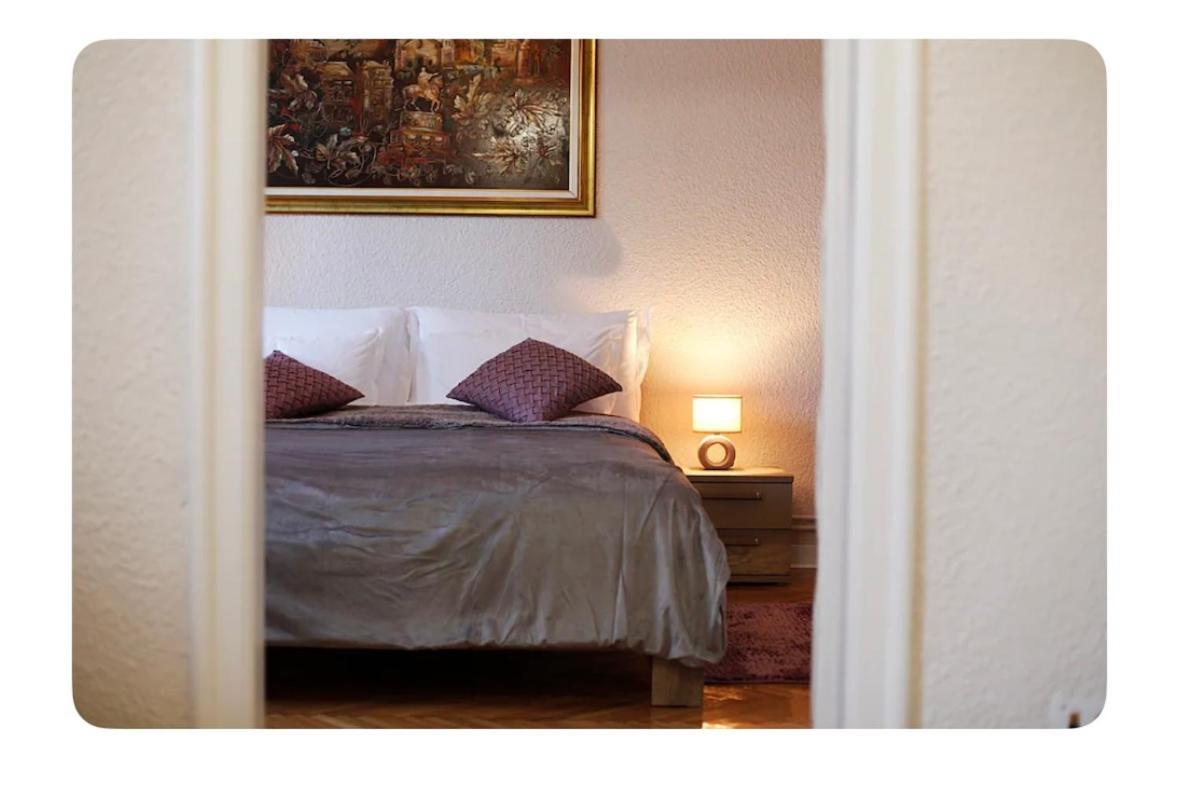 Luxury 8 * Belgrade
