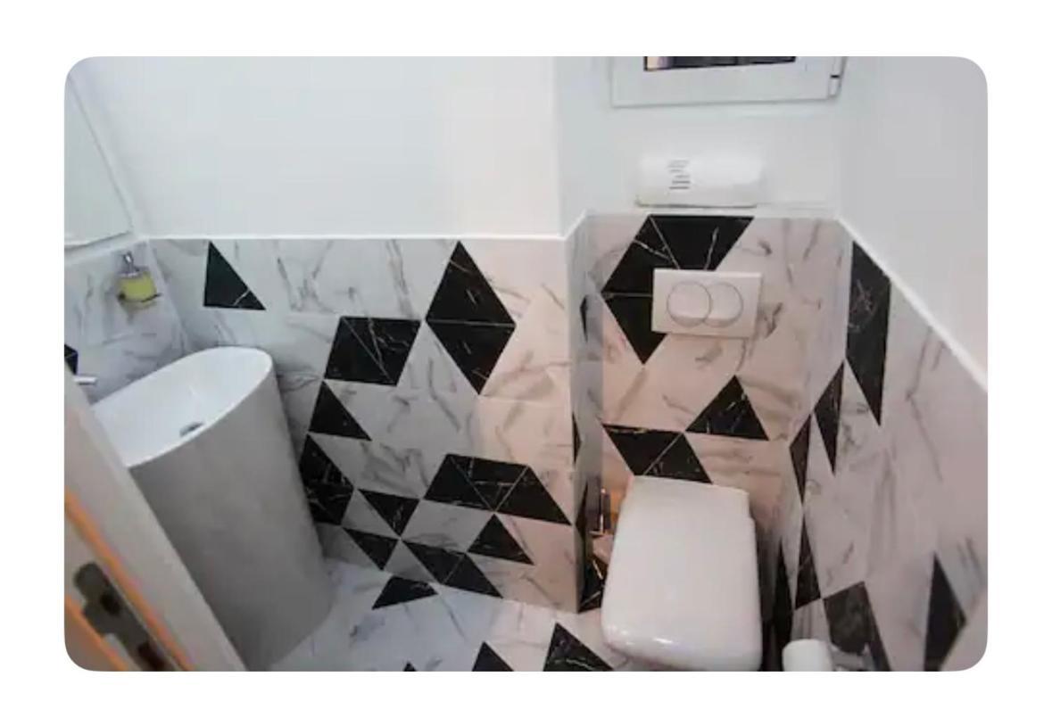 Apartment Luxury 8 *